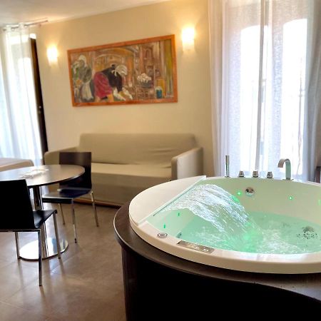 Bed and Breakfast Residenza Il Barone Тропеа Екстер'єр фото