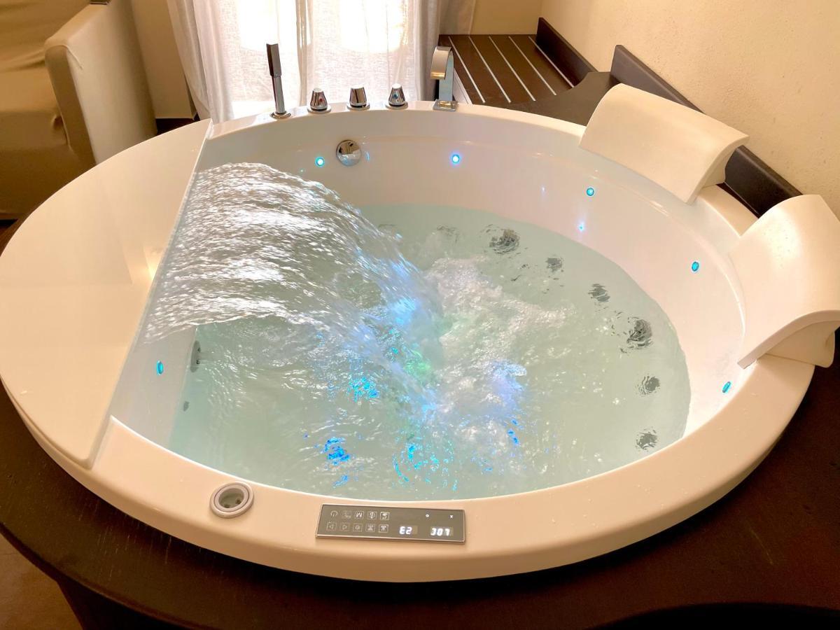 Bed and Breakfast Residenza Il Barone Тропеа Екстер'єр фото